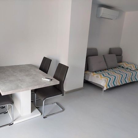 Apartma Rene Izola Kültér fotó