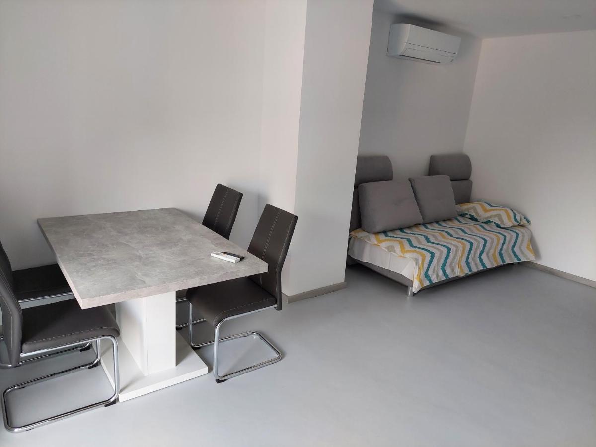 Apartma Rene Izola Kültér fotó
