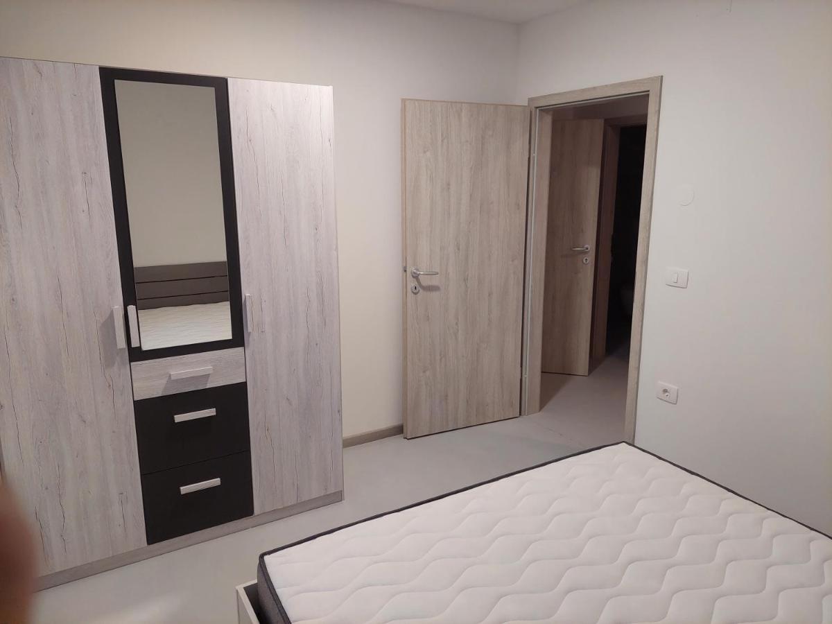 Apartma Rene Izola Kültér fotó
